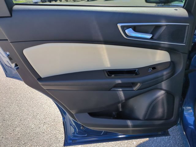 Used 2020 Ford Edge SEL w/ Convenience Package FWD image 28