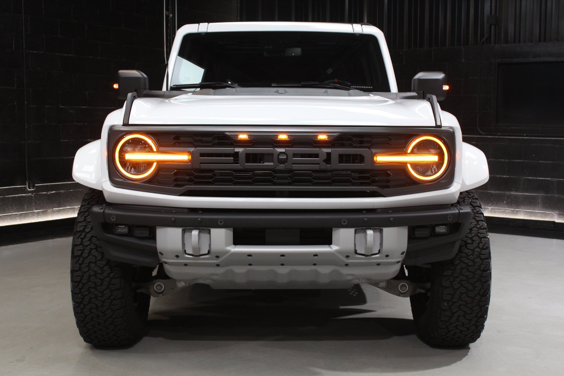 Used 2024 Ford Bronco Raptor w/ Interior Carbon Fiber Pack 6 AWD/4WD image 6