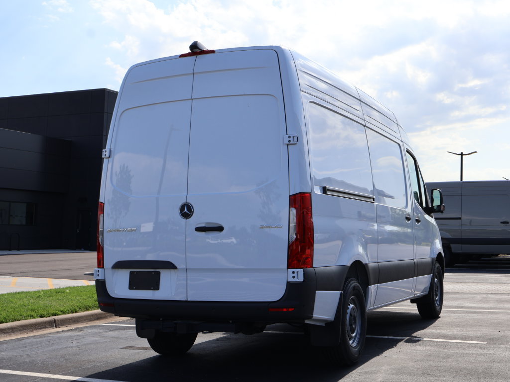 New 2026 Mercedes-Benz Sprinter 2500 image 7