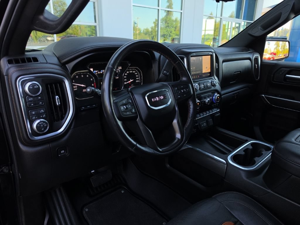 Used 2021 GMC Sierra 1500 AT4 w/ AT4 Premium Package AWD/4WD image 10