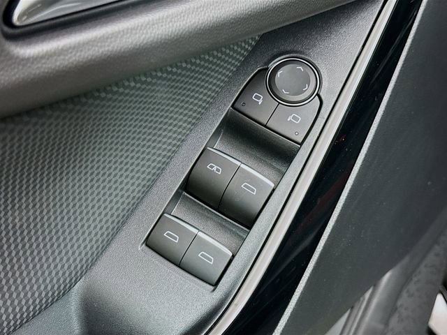 New 2026 Chevrolet Equinox RS w/ Convenience Package III image 19