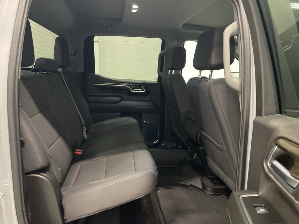 Used 2024 Chevrolet Silverado 1500 LT image 35