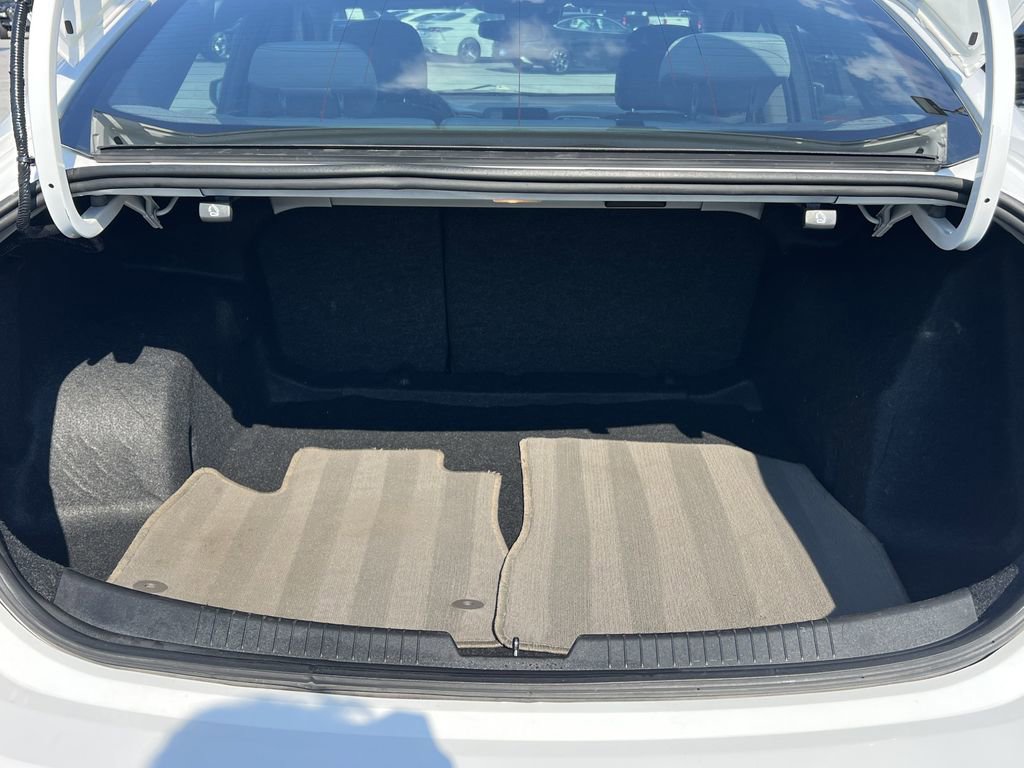 Used 2024 Chevrolet Malibu LT image 18