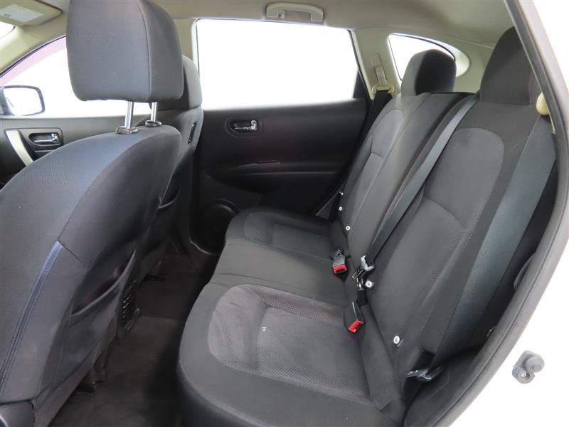 Used 2013 Nissan Rogue S FWD image 21