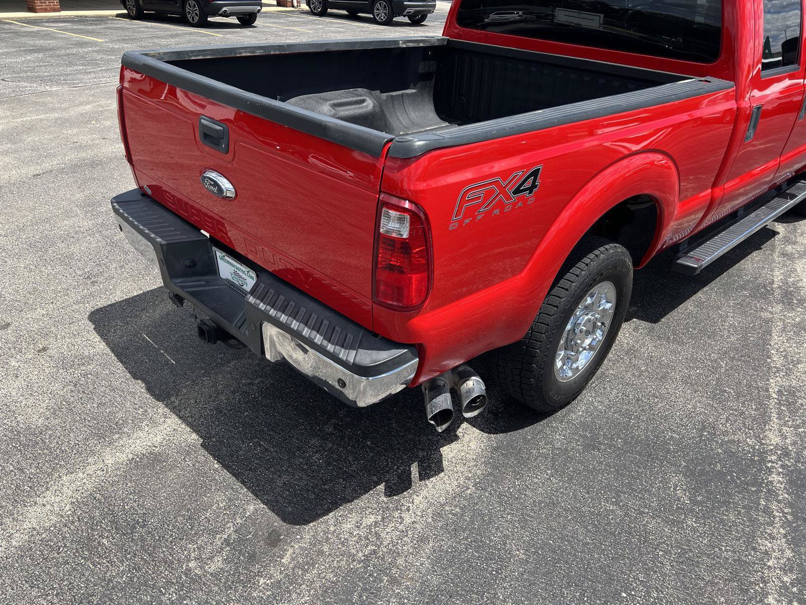 Used 2016 Ford F250 XLT w/ XLT Premium Package AWD/4WD image 44