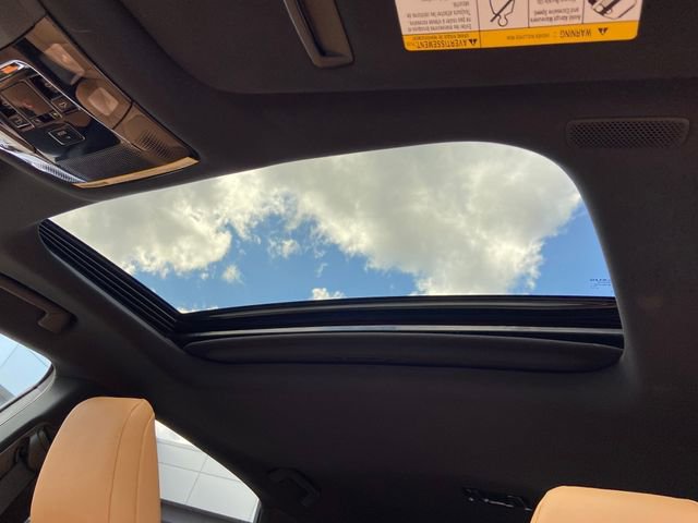 Certified 2023 Lexus RX 350h w/ Cold Area Package image 17