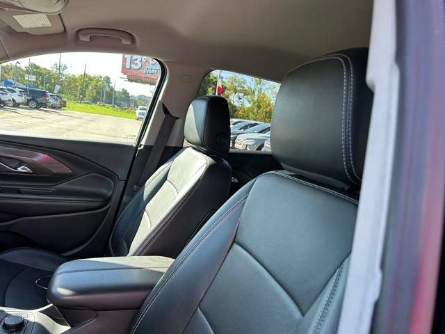 Used 2024 GMC Terrain SLT AWD/4WD image 12