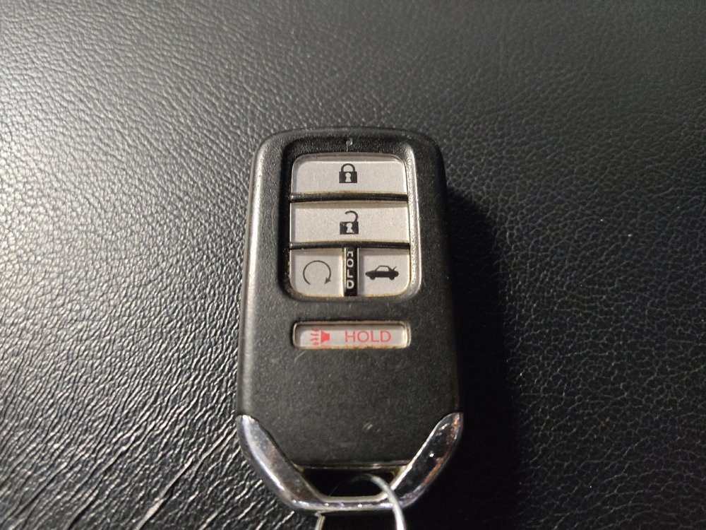 Used 2018 Honda Accord EX-L image 32