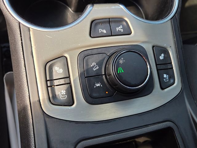 Used 2020 GMC Terrain Denali w/ Denali Premium Package FWD image 23