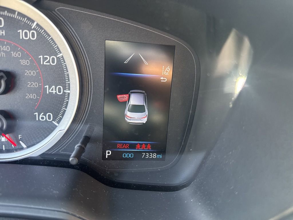 Used 2022 Toyota Corolla SE image 9