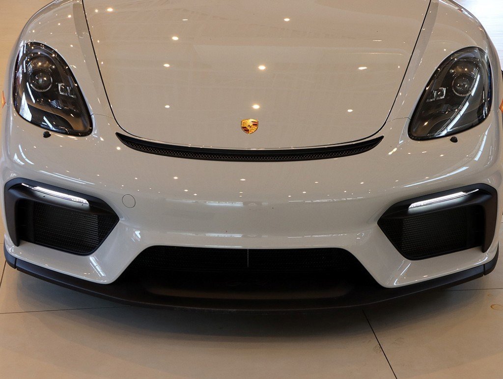 Used 2020 Porsche 718 Cayman GT4 image 17