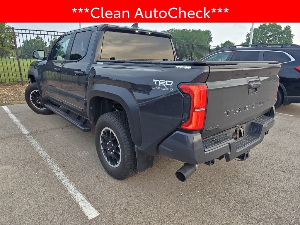 Used 2024 Toyota Tacoma TRD Off-Road AWD/4WD image 4