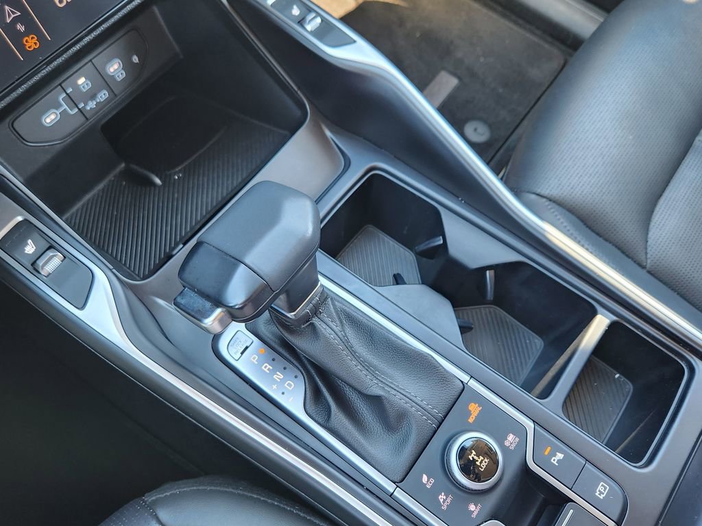 Used 2024 Kia Sorento S w/ Panoramic Sunroof Package image 19