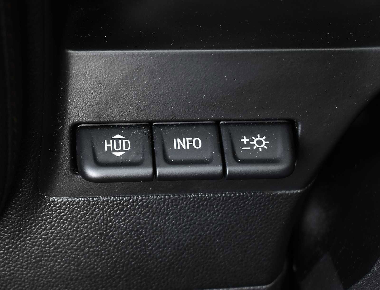 Used 2021 GMC Sierra 1500 AT4 w/ AT4 Premium Package image 23