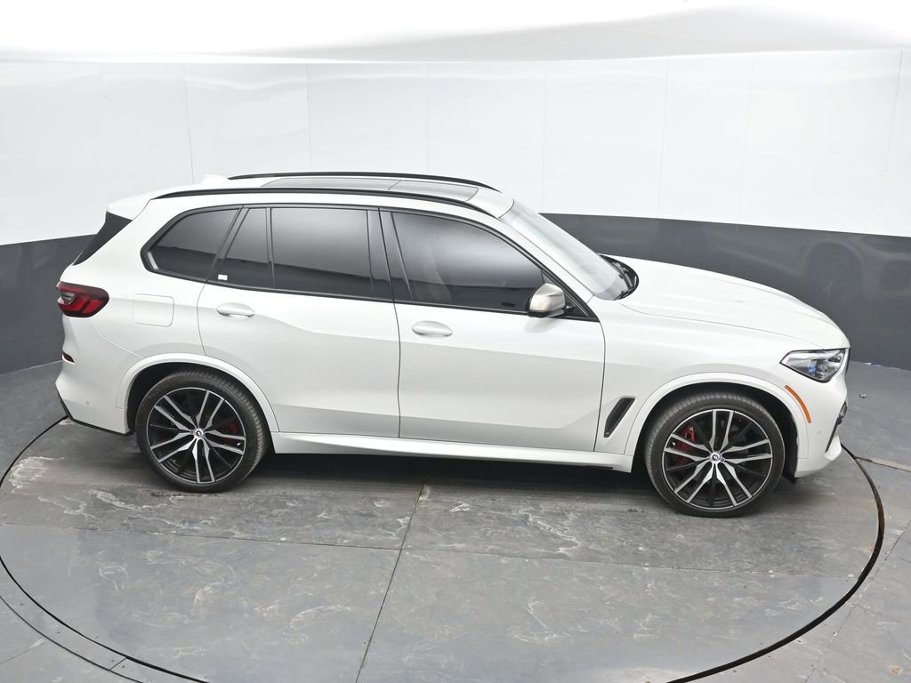 Used 2023 BMW X5 M50i w/ Executive Package image 38
