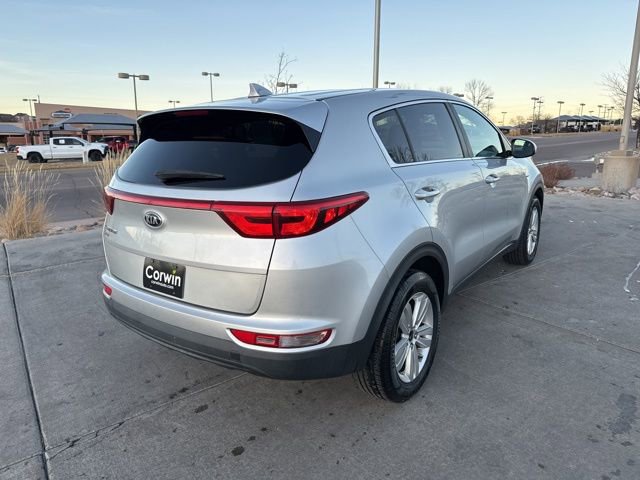 Used 2017 Kia Sportage LX image 9