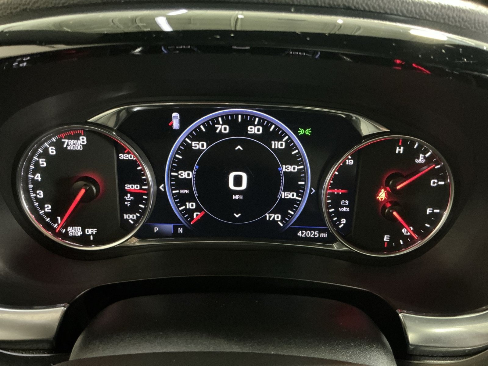 Used 2023 Chevrolet Traverse Premier AWD/4WD image 18