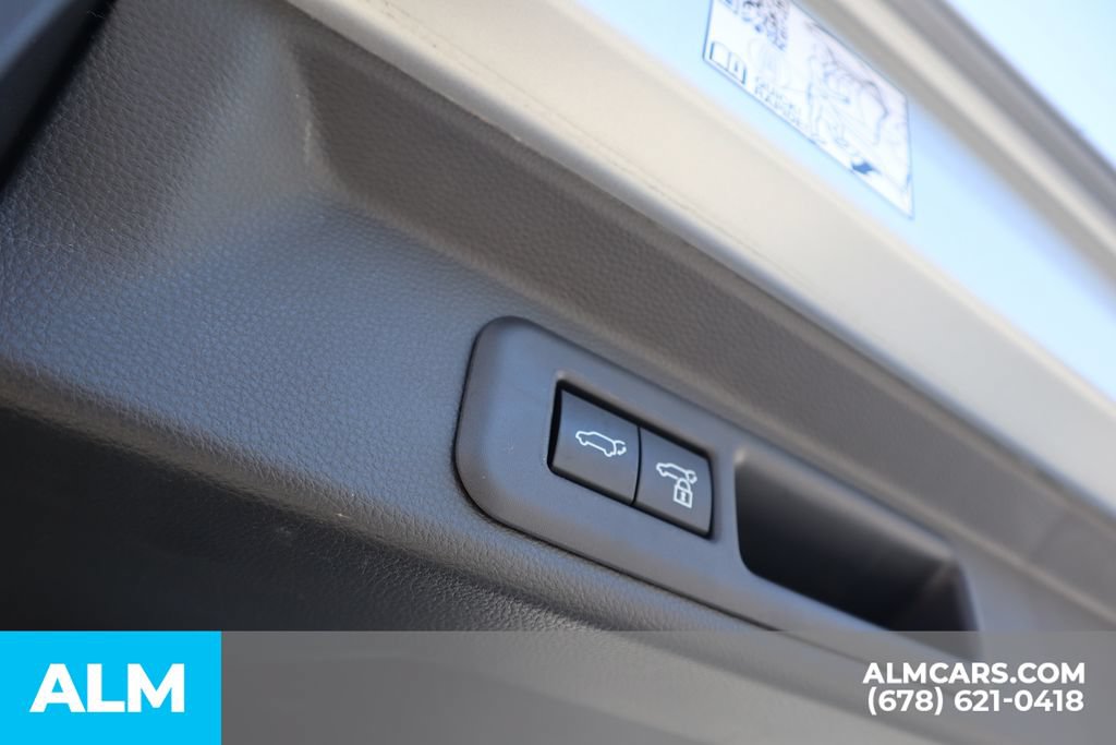 Used 2025 Toyota Sequoia Limited AWD/4WD image 27