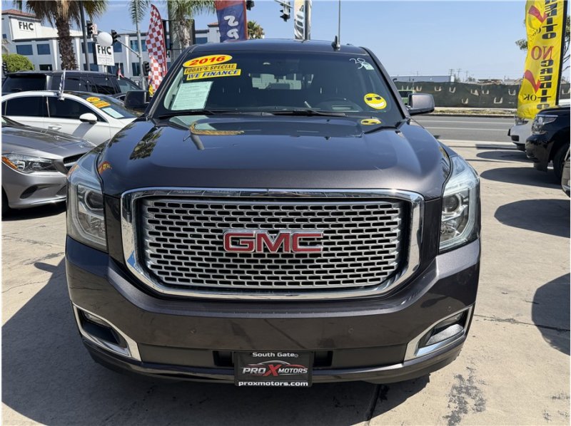 Used 2016 GMC Yukon Denali w/ Open Road Package AWD/4WD image 2