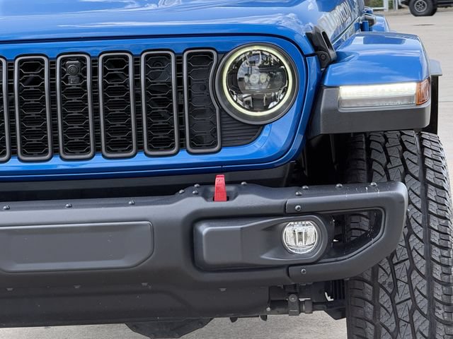 Used 2024 Jeep Wrangler Unlimited Rubicon AWD/4WD image 9