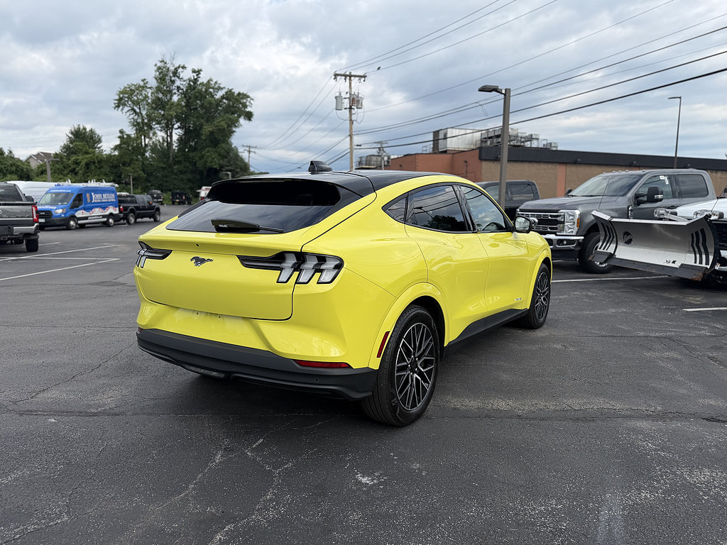 Certified 2025 Ford Mustang Mach-E Premium AWD/4WD image 7