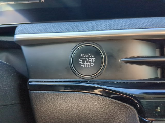 Used 2026 Kia K5 LXS FWD image 30