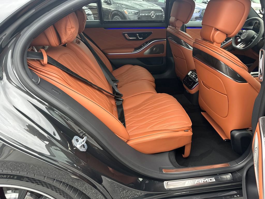 New 2026 Mercedes-Benz S 63 AMG S image 17
