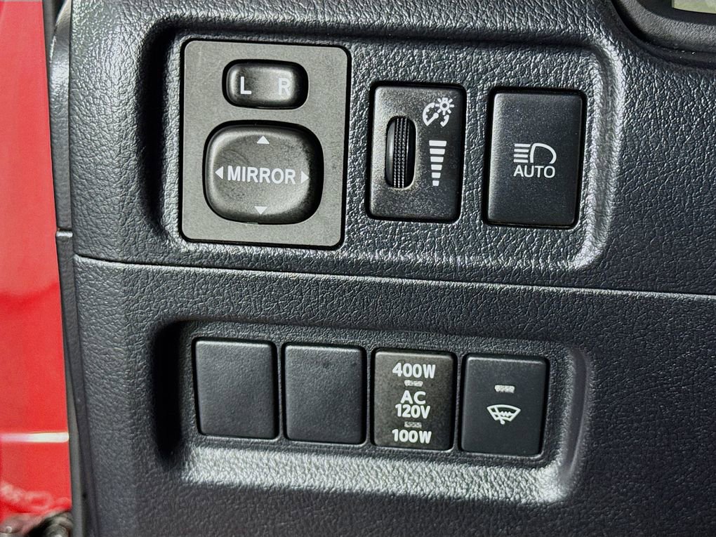 Used 2024 Toyota 4Runner TRD Off-Road Premium AWD/4WD image 14