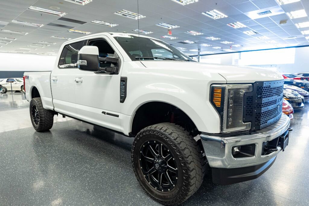 Used 2017 Ford F250 Lariat image 4
