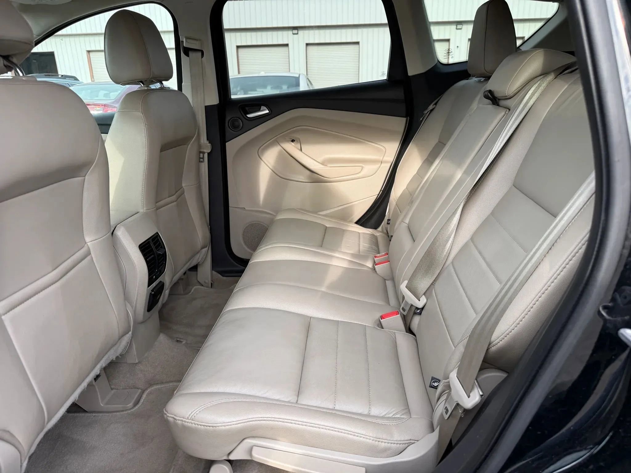 Used 2016 Ford Escape Titanium AWD/4WD image 21