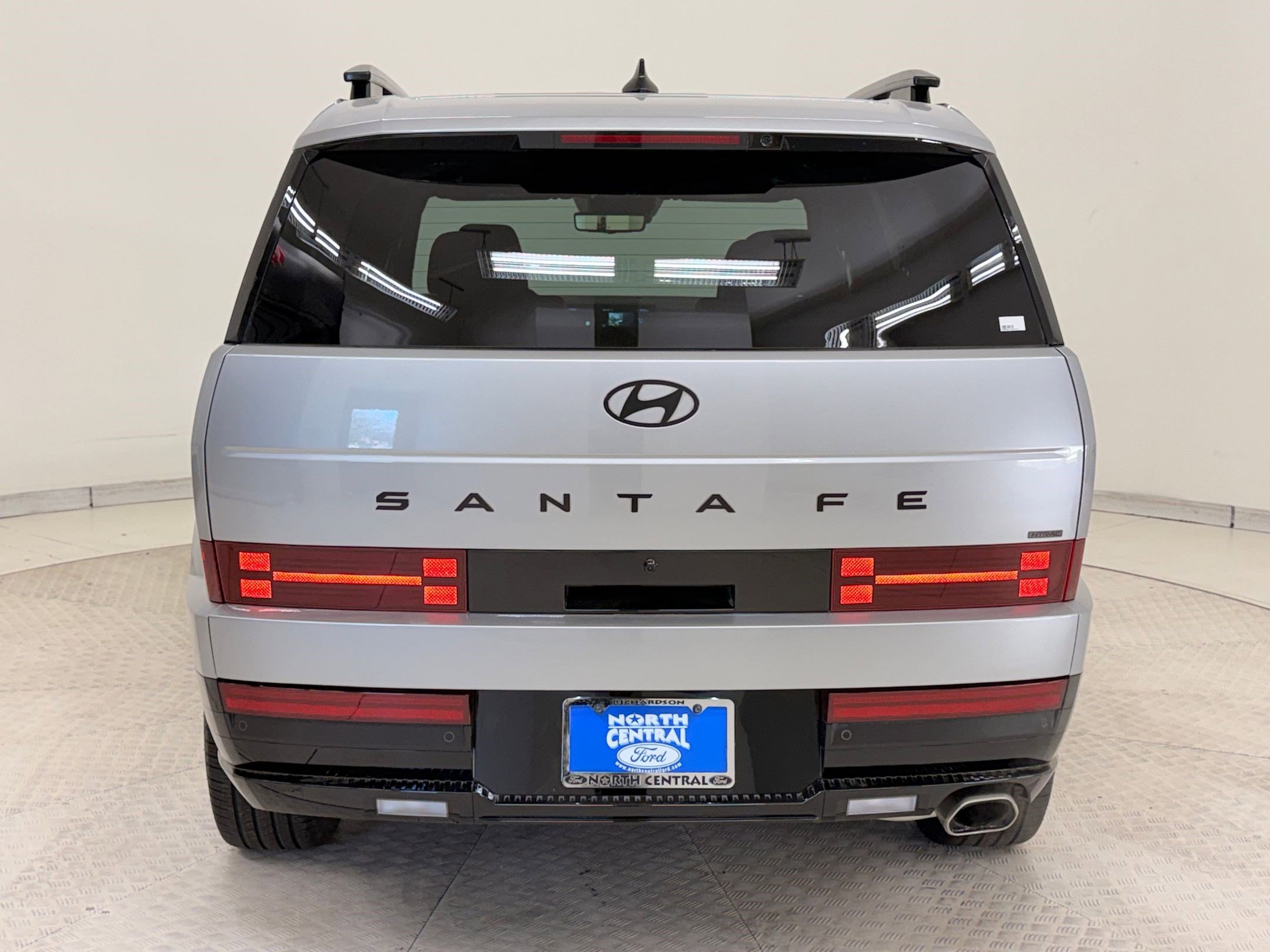 Used 2024 Hyundai Santa Fe Calligraphy image 10