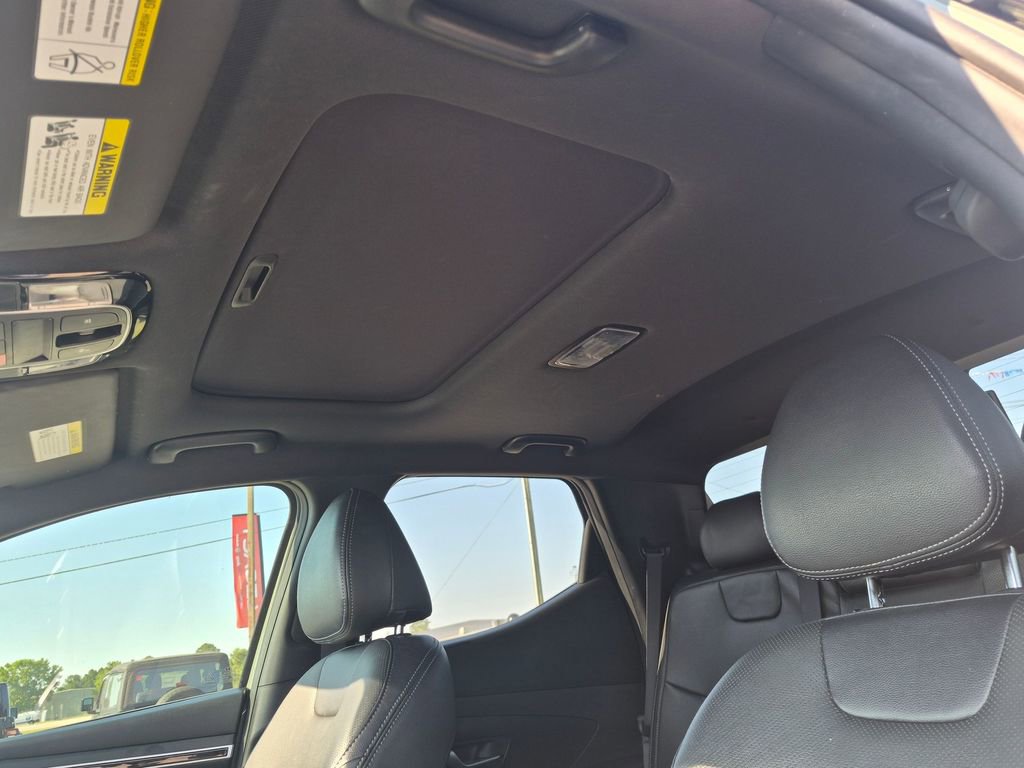 Used 2023 Hyundai Santa Cruz SEL Premium image 15