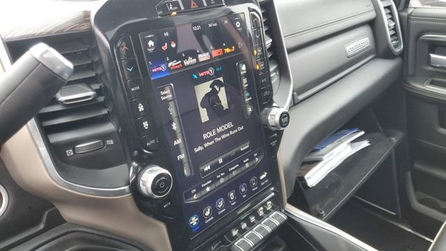 Certified 2021 RAM 2500 Laramie image 17