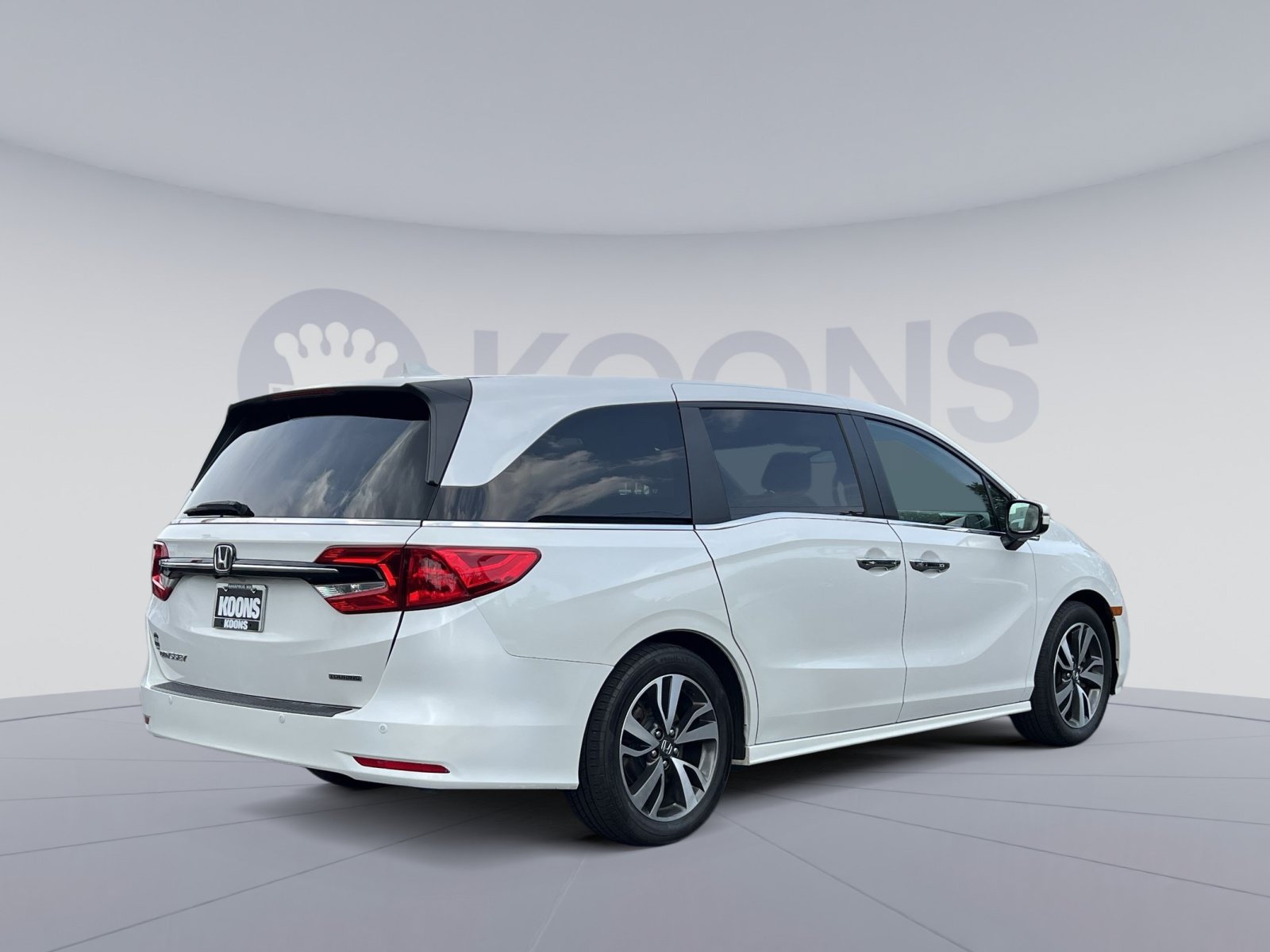 Used 2023 Honda Odyssey Touring image 8