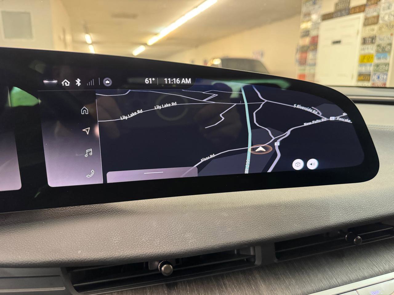 Used 2023 Lucid Air Touring AWD/4WD image 12