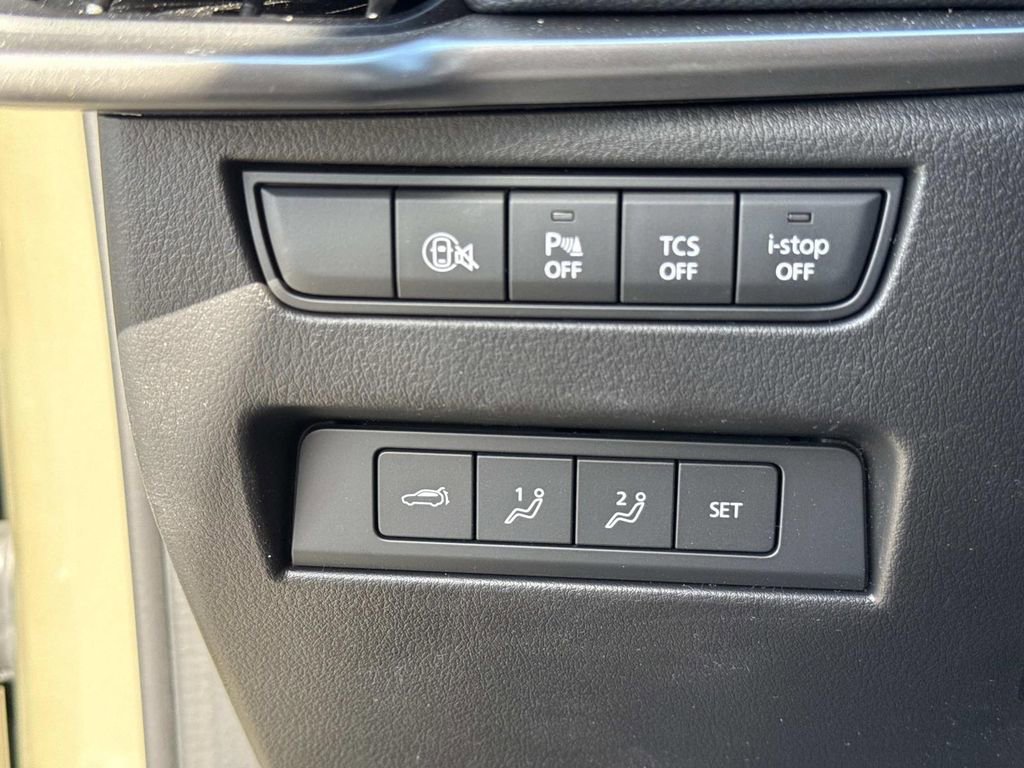 Certified 2026 MAZDA CX-70 3.3 Turbo w/ Preferred Package image 49