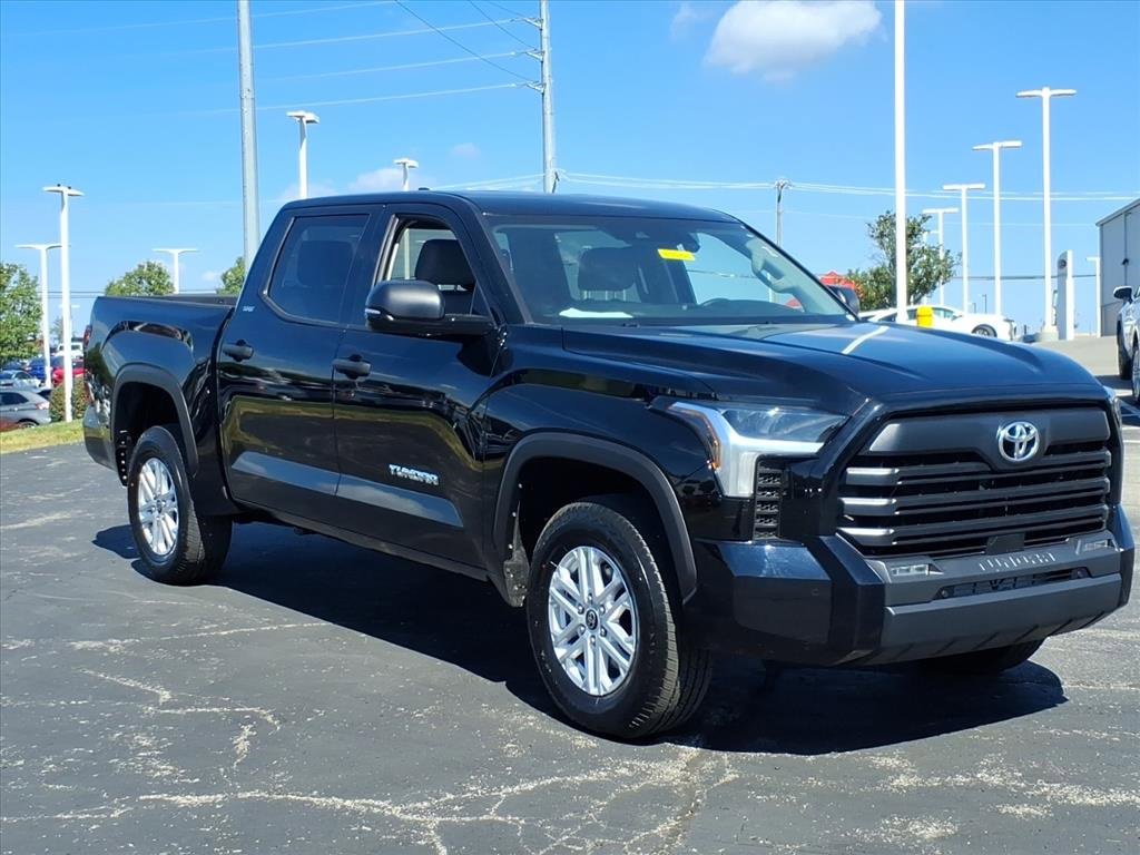 Used 2024 Toyota Tundra SR5 image 8