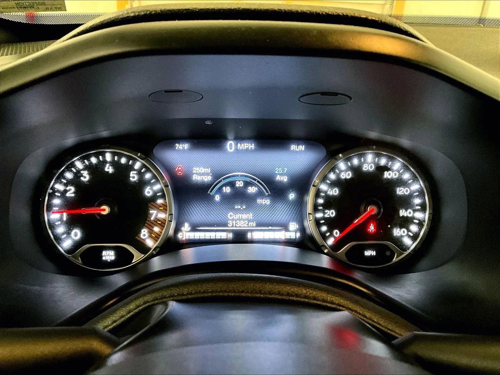 Used 2021 Jeep Renegade Latitude FWD image 19