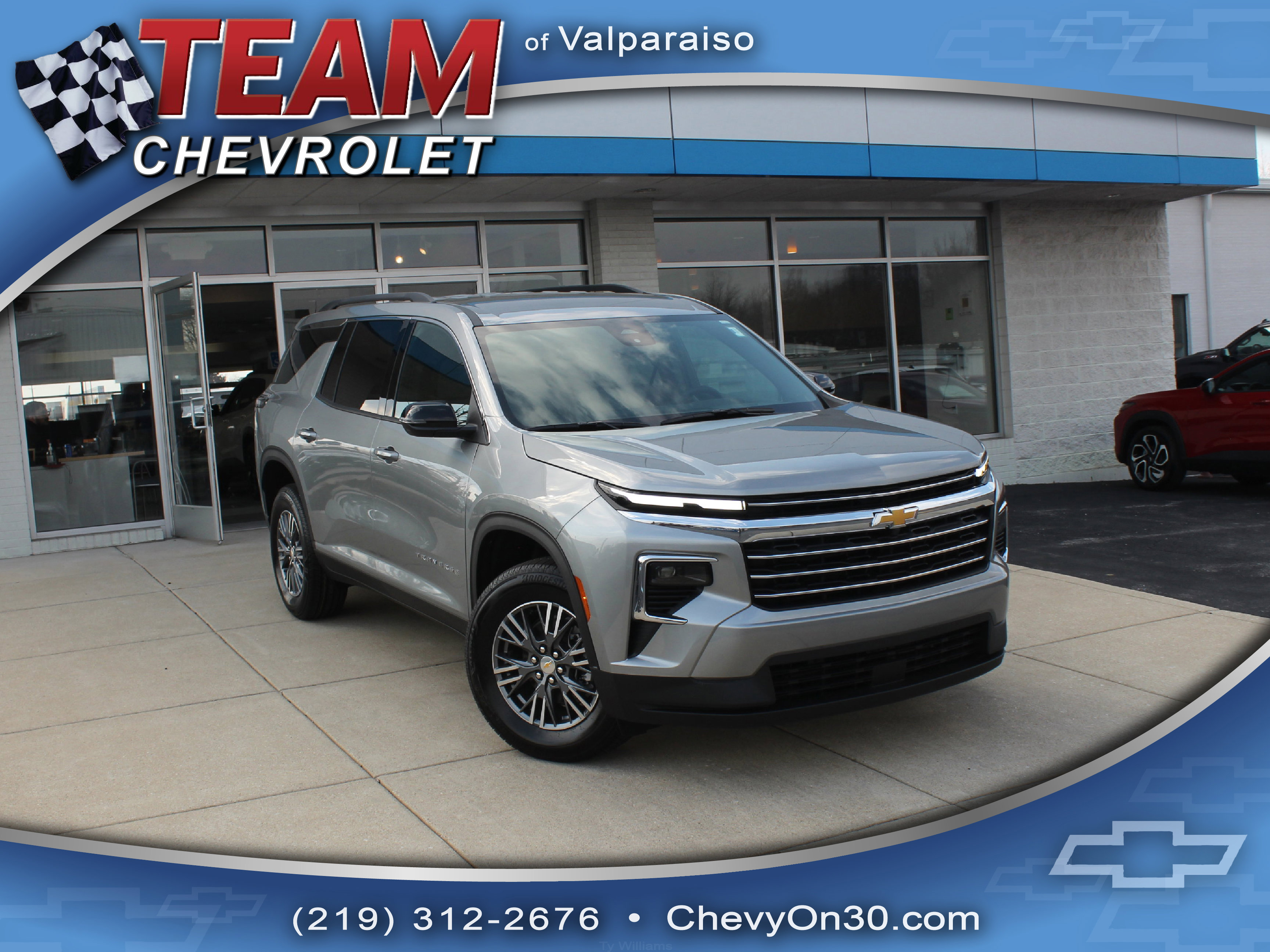 New 2026 Chevrolet Traverse LT image 1