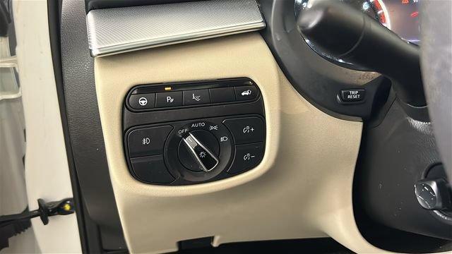 Used 2019 INFINITI QX50 Essential w/ Proactive Package AWD/4WD image 19