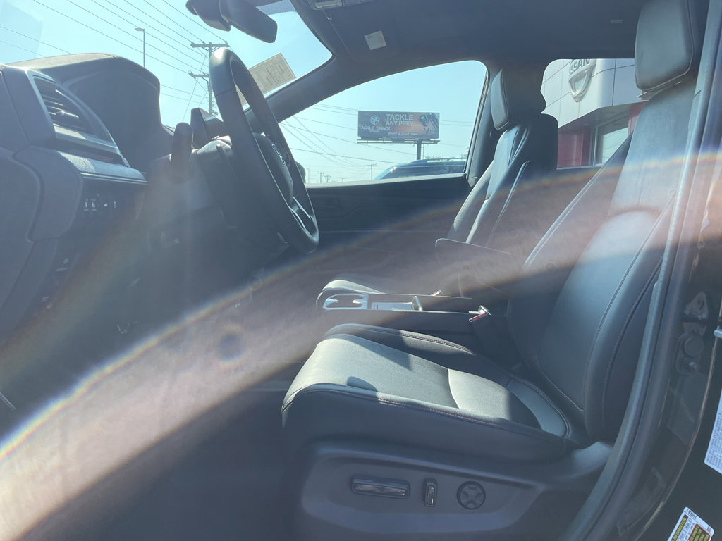 Used 2025 Honda Odyssey Sport-L image 11