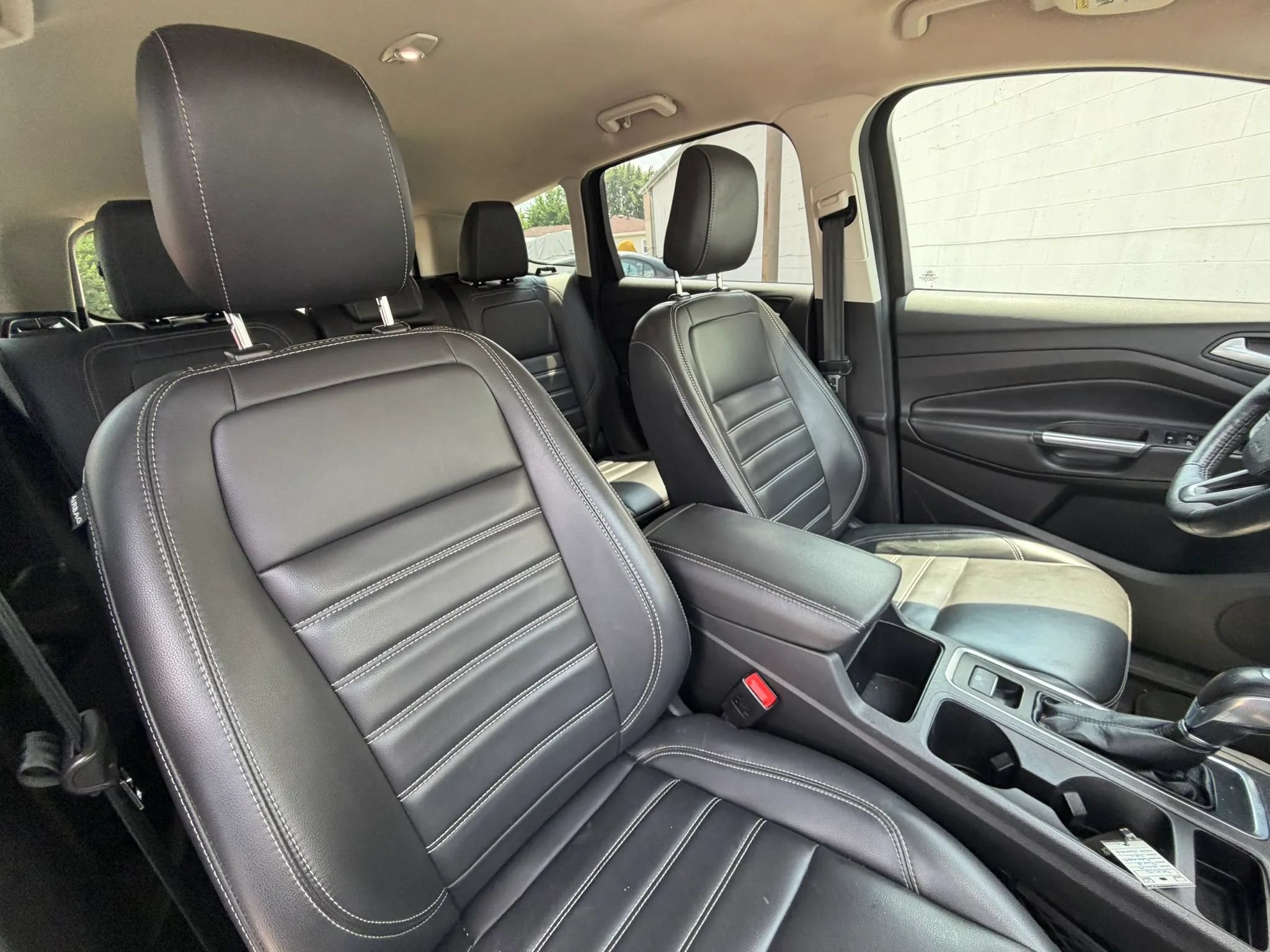 Used 2019 Ford Escape SEL AWD/4WD image 13