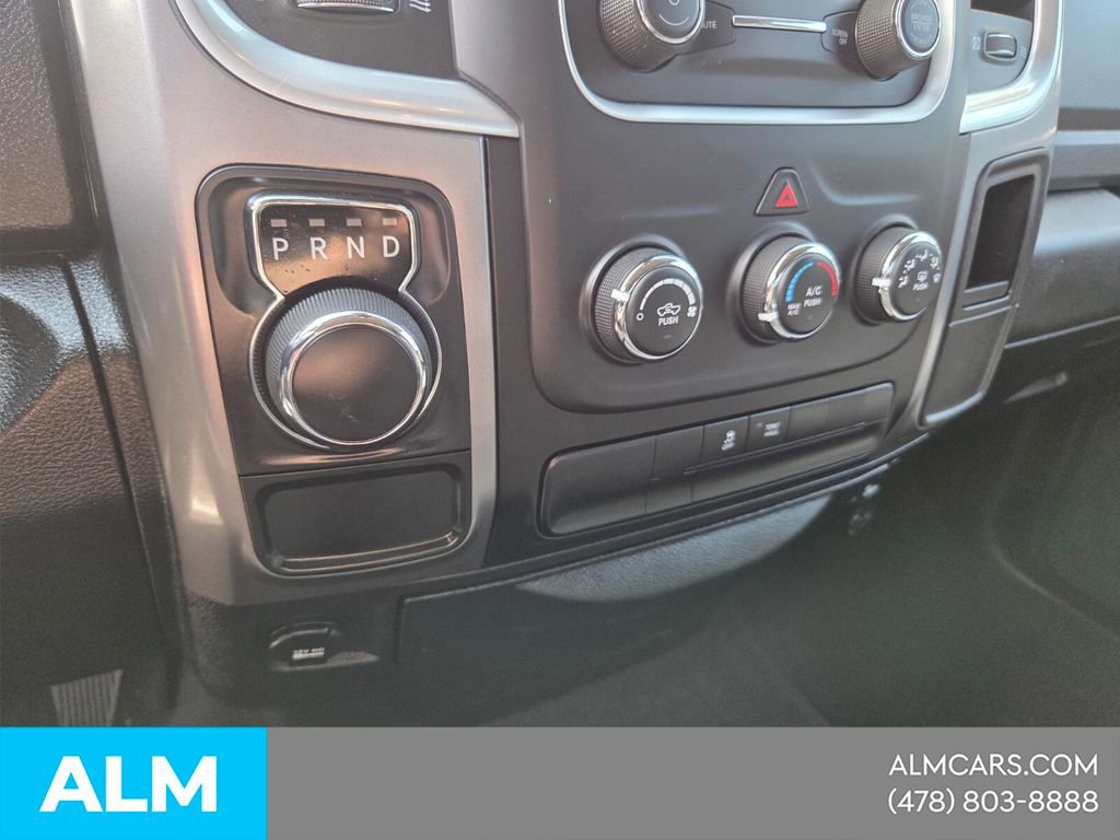 Used 2024 RAM 1500 Classic SLT image 20