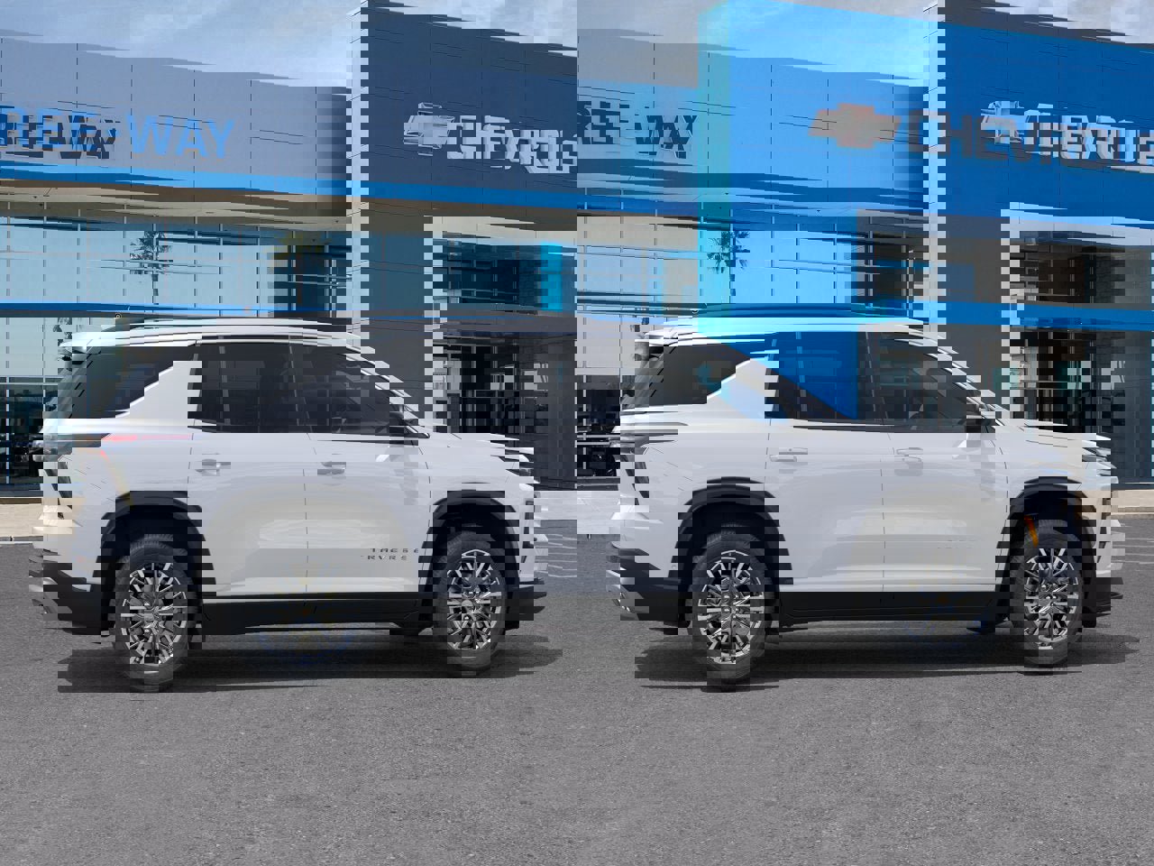 New 2026 Chevrolet Traverse LT w/ Driver Confidence Package image 5