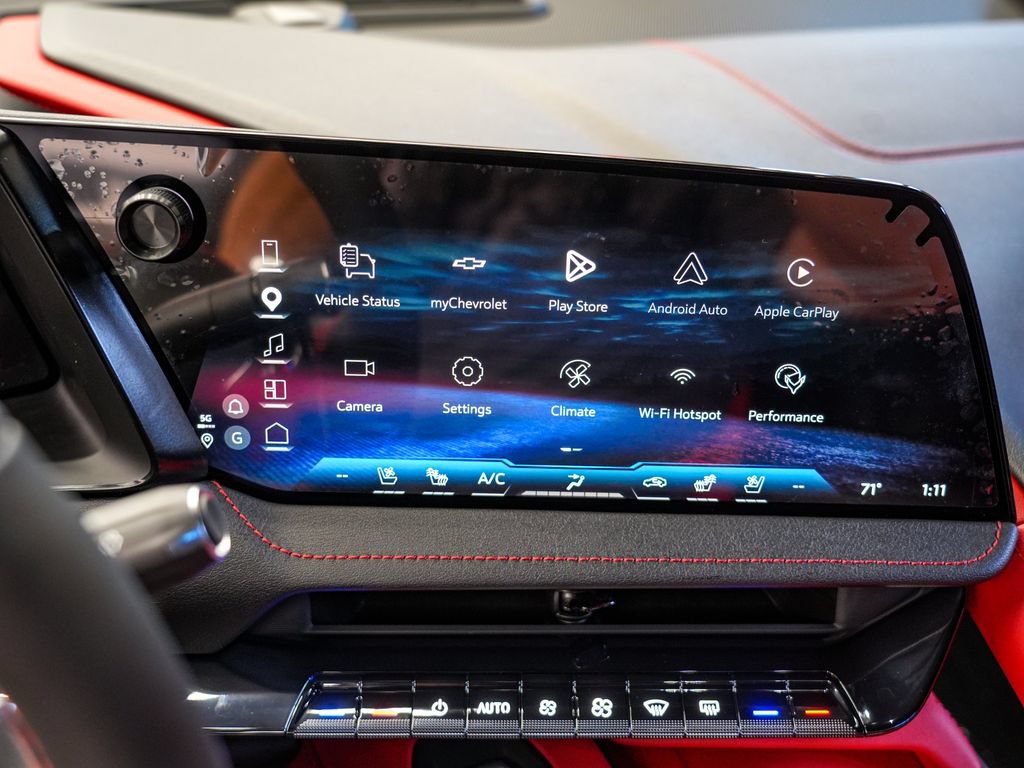New 2027 Chevrolet Corvette Stingray Convertible w/ Stealth Interior Trim Package RWD image 19