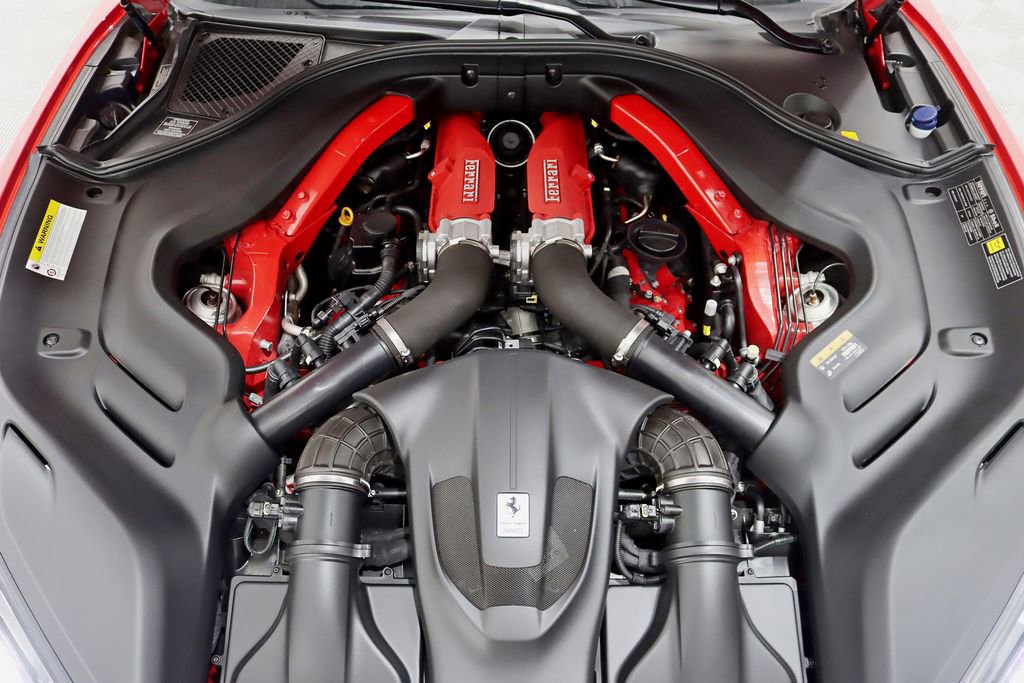 Used 2020 Ferrari Portofino RWD image 41