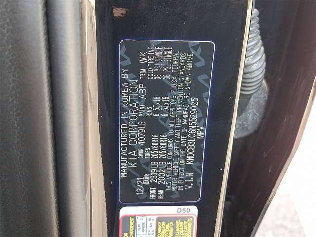 Used 2022 Kia Niro LX image 25