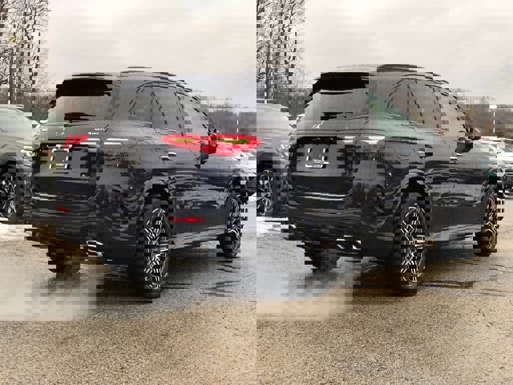 Certified 2023 Mercedes-Benz GLC 300 4MATIC image 6