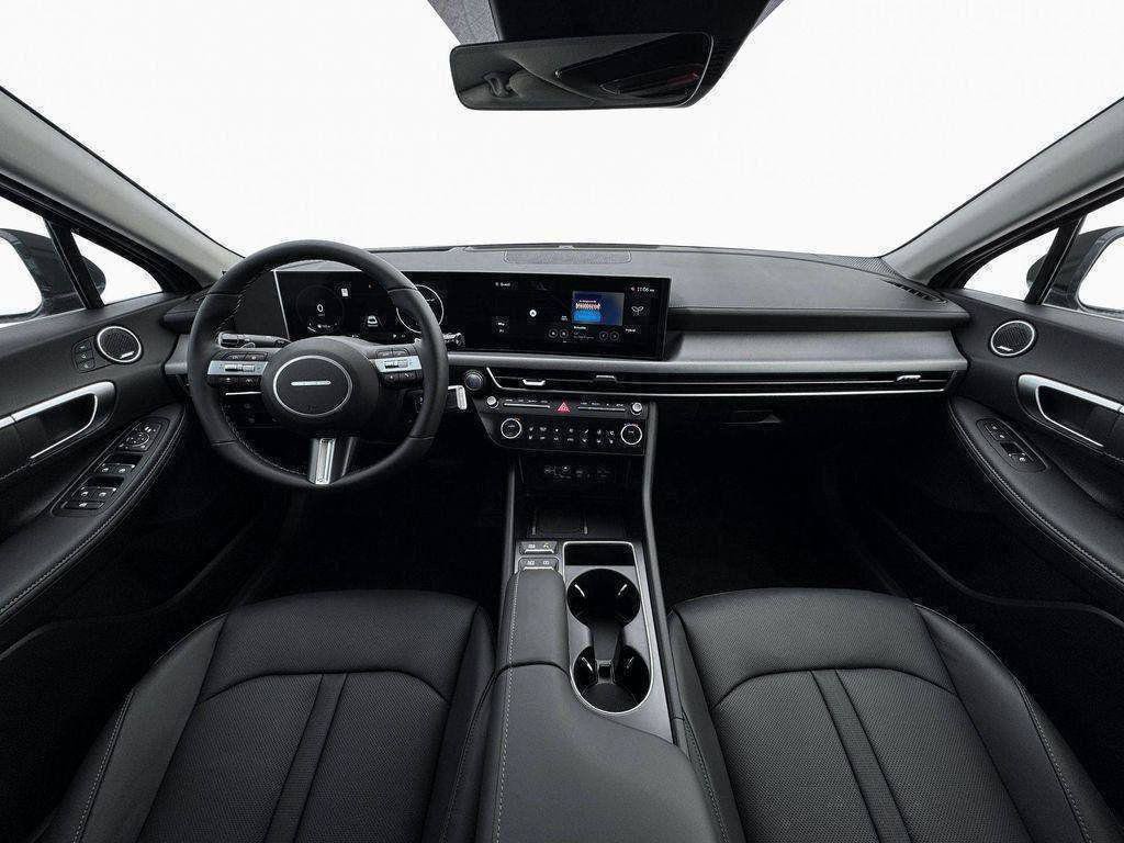 New 2026 Hyundai Sonata Limited FWD image 13