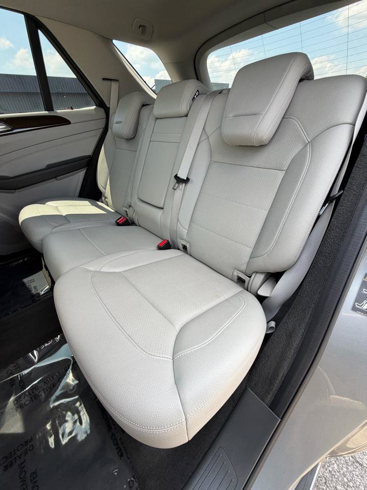 Used 2015 Mercedes-Benz ML 350 4MATIC image 40